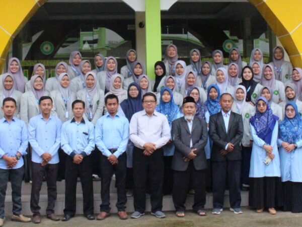 IAIRM Ngabar Gelar Upacara Pemberangkatan Mahasiswa KKN di Desa Kori, Sawoo